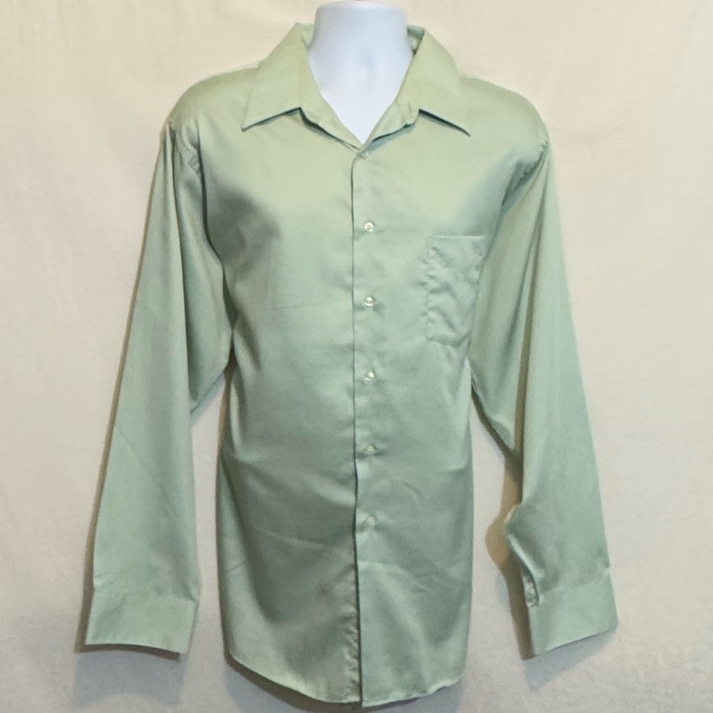 C-194 Men’s Arrow Green‎ Long Sleeve Button Down Dress Shirt Size 17 - 17 1/2